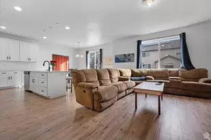 4138 E Sun Crest Dr, Eagle Mountain, UT 84005 - Photo 7