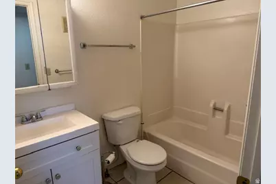 34 E 700 N #11, Provo, UT 84606 - Photo 7
