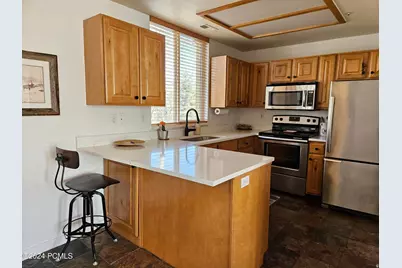 1600 W Pinebrook Blvd #H6, Park City, UT 84098 - Photo 7
