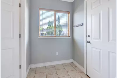 193 E Santa Fe Dr, Springville, UT 84663 - Photo 17