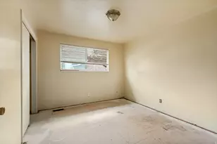 1447 E Hollow Dale Dr, Salt Lake City, UT 84121 - Photo 11