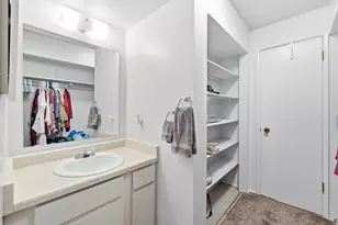 20 W Lester Ave, Murray, UT 84107 - Photo 5