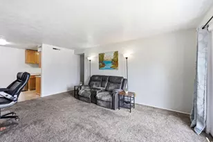 20 W Lester Ave, Murray, UT 84107 - Photo 11