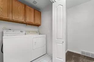239 E Cottage Wood Ln S, Murray, UT 84107 - Photo 21