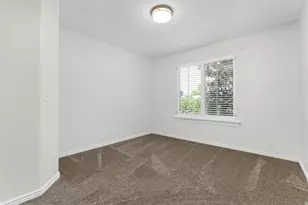 239 E Cottage Wood Ln S, Murray, UT 84107 - Photo 19