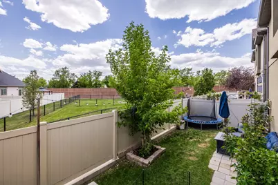 598 E Wyngate Pointe Ln S, Draper, UT 84020 - Photo 39