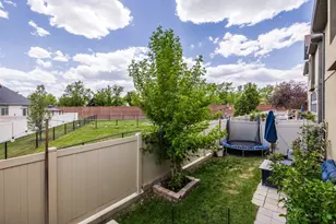 598 E Wyngate Pointe Ln S, Draper, UT 84020 - Photo 39