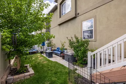 598 E Wyngate Pointe Ln S, Draper, UT 84020 - Photo 37