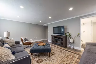 598 E Wyngate Pointe Ln S, Draper, UT 84020 - Photo 23