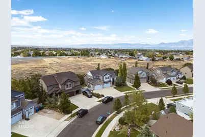 6522 W Davin View Dr, Herriman, UT 84096 - Photo 95