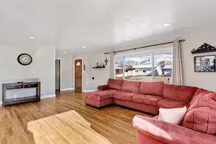 5185 S 2100 W, Roy, UT 84067 - Photo 5