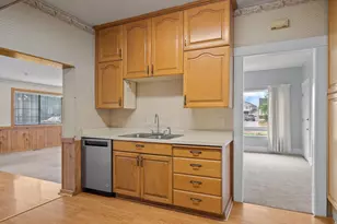 1572 W 500 N, Salt Lake City, UT 84116 - Photo 11