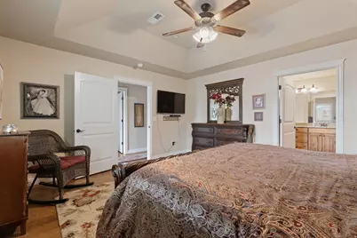 2196 E Valley View Ct N, Layton, UT 84040 - Photo 29