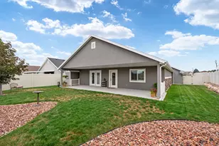 2196 E Valley View Ct N, Layton, UT 84040 - Photo 49