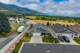 2196 E Valley View Ct N, Layton, UT 84040 - Photo 39