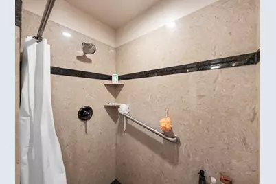 2196 E Valley View Ct N, Layton, UT 84040 - Photo 31