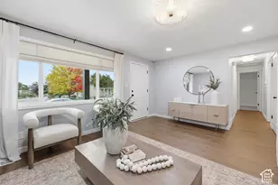 6525 S 2600 E, Cottonwood Heights, UT 84121 - Photo 5