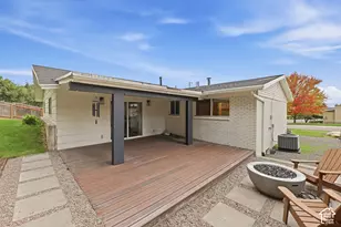 6525 S 2600 E, Cottonwood Heights, UT 84121 - Photo 47
