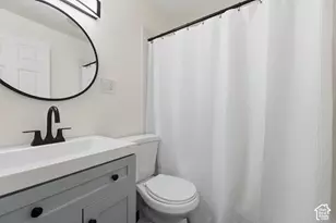 6525 S 2600 E, Cottonwood Heights, UT 84121 - Photo 25