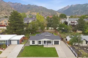 6525 S 2600 E, Cottonwood Heights, UT 84121 - Photo 37