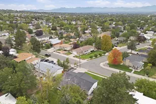 6525 S 2600 E, Cottonwood Heights, UT 84121 - Photo 41