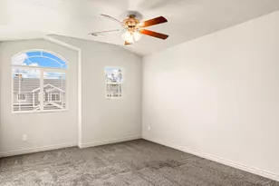 1146 W Excalibur Way, West Haven, UT 84401 - Photo 7