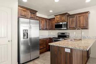 1146 W Excalibur Way, West Haven, UT 84401 - Photo 3