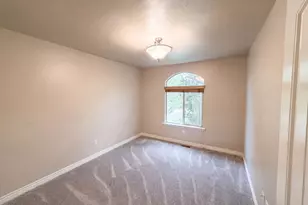 14496 S Fox Creek Dr, Herriman, UT 84096 - Photo 19