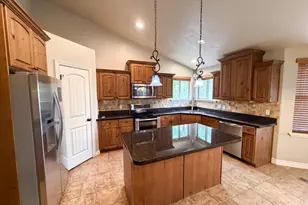 14496 S Fox Creek Dr, Herriman, UT 84096 - Photo 11