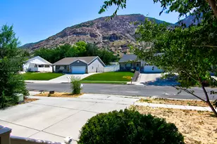 835 N 975 E, Ogden, UT 84404 - Photo 47