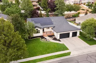 11557 S Sunburn Ln, Sandy, UT 84094 - Photo 85