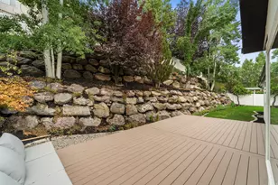 11557 S Sunburn Ln, Sandy, UT 84094 - Photo 77