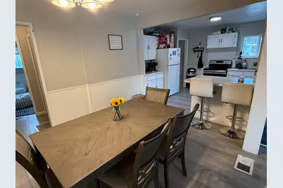 264 W 200 S, Tooele, UT 84074 - Photo 9