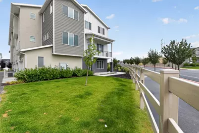 15059 S Reins Way, Bluffdale, UT 84065 - Photo 3