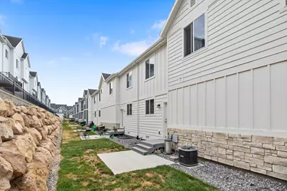 1016 W Shadow Ln, Lehi, UT 84048 - Photo 23