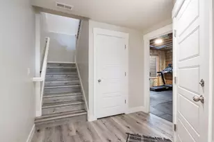 1016 W Shadow Ln, Lehi, UT 84048 - Photo 3