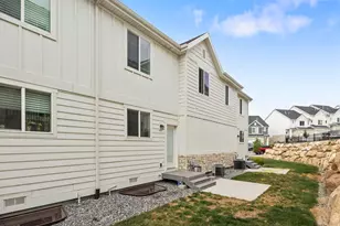 1016 W Shadow Ln, Lehi, UT 84048 - Photo 25