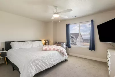 1016 W Shadow Ln, Lehi, UT 84048 - Photo 13