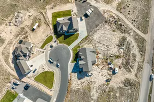 6291 N Glenmar Way E, Eagle Mountain, UT 84005 - Photo 9