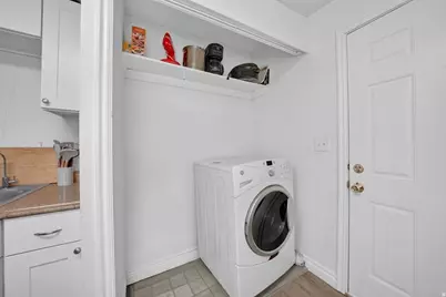 568 N Madison Ave, Ogden, UT 84404 - Photo 9