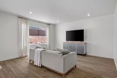1361 S 3750 E, Spanish Fork, UT 84660 - Photo 7