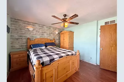 1360 S 1100 W, Woods Cross, UT 84087 - Photo 11