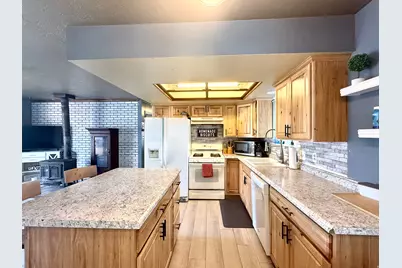 1360 S 1100 W, Woods Cross, UT 84087 - Photo 7