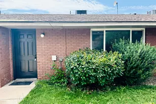 214 Cactus Ln, Washington, UT 84780 - Photo 1