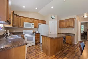 1369 S 260 W, Payson, UT 84651 - Photo 7