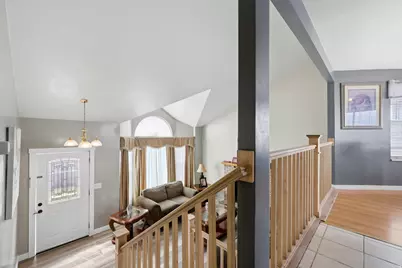 5697 S Esprit Dr, Kearns, UT 84118 - Photo 9
