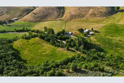 2405 E Canyon Rd, Smithfield, UT 84335 - Photo 47