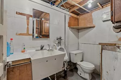 2405 E Canyon Rd, Smithfield, UT 84335 - Photo 33