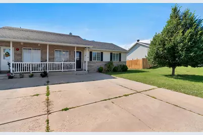 254 N 700 E, Santaquin, UT 84655 - Photo 1