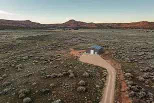 235 S Copper Rd, Kanab, UT 84741 - Photo 5